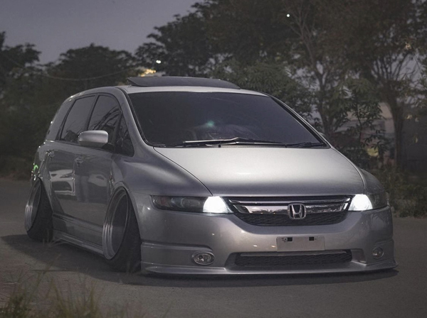 This is a perfect Honda Odyssey airride 