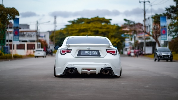 Toyota 86 lowered shock absorber 