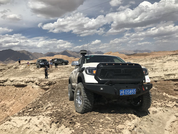 The 2018 AirBFT Airsuspension road test in the Taklamakan Desert