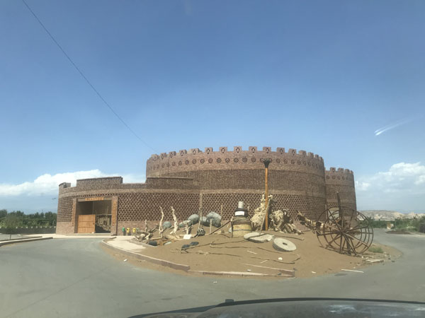 The 2018 AirBFT Airsuspension road test in the Taklamakan Desert