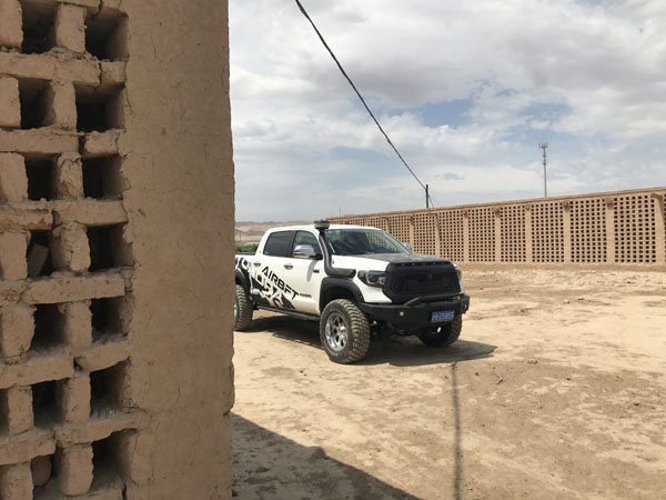 The 2018 AirBFT Airsuspension road test in the Taklamakan Desert