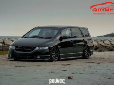 Classic Honda Odyssey airride airsociety “all black armed”