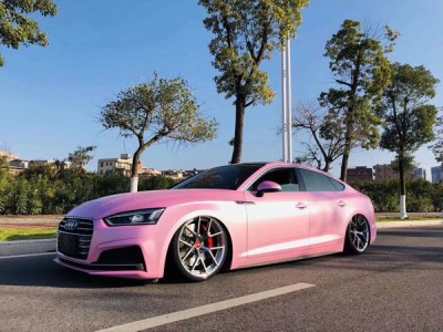 Audi A4b9 airsociety A pink heart