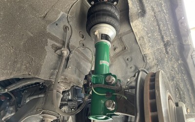 Alphard airride TEIN Shock absorber Use case Alphard airride TEIN Shock absorber Use case