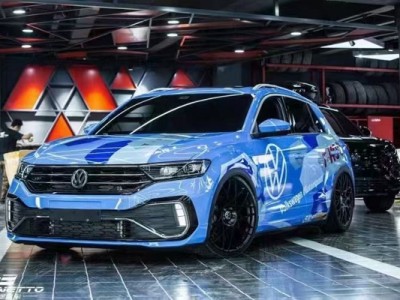 Volkswagen Tiguan AirBFT AirRide“Ice blue”