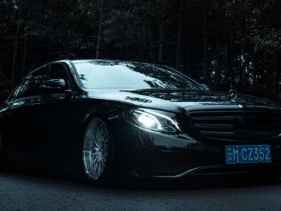 Mercedes Benz E airbft airride, keep pace with the times