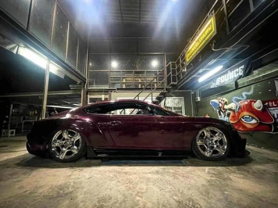 Black Red Black Red Bentley GT continental modified airride Black Red Black Red Bentley GT continental modified airride