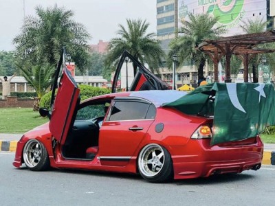 Pakistan Honda Civic airride crazy modification Pakistan Honda Civic airride crazy modification