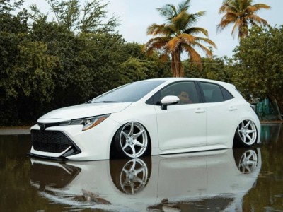 The strongest vegetable shopping car Toyota GR Corolla hatchback airride attitude The strongest vegetable shopping car Toyota GR Corolla hatchback airride attitude