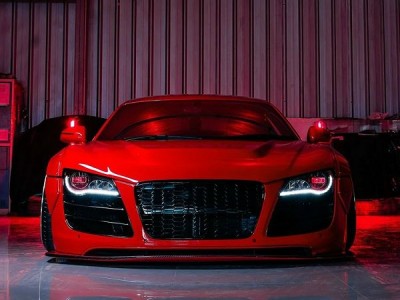 Audi R8 Airride in Indonesia“Angels vs. Devils” Audi R8 Airride in Indonesia“Angels vs. Devils”