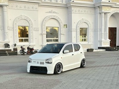 Suzuki Alto Airride refitted “from Pakistan”