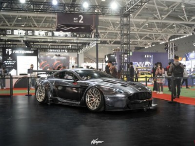 Aston Martin Circuit Edition Appears at the Modified Auto Show Aston Martin Circuit Edition Appears at the Modified Auto Show