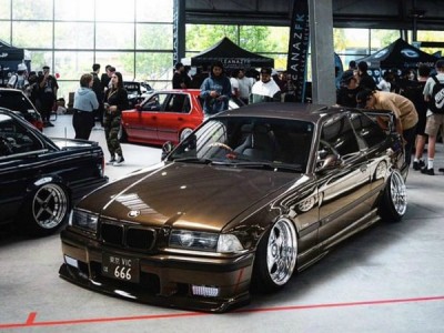 BMW E36 Coupe Airride “Charming”