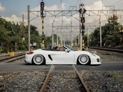 Porsche 718 Boxster Style Edition airride“confident but not restrained”