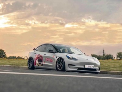 Tesla Model 3P Airride “Performance King” Tesla Model 3P Airride “Performance King”