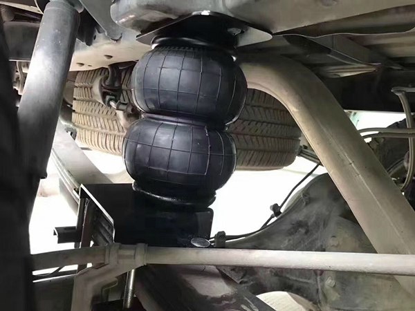 Toyota Tundra Rear suspension airbag kit Pulling an RV