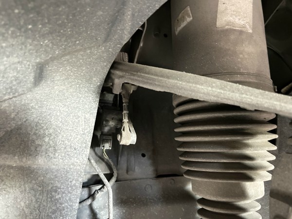 Range Rover Air Suspension Lowering Kit Installation method