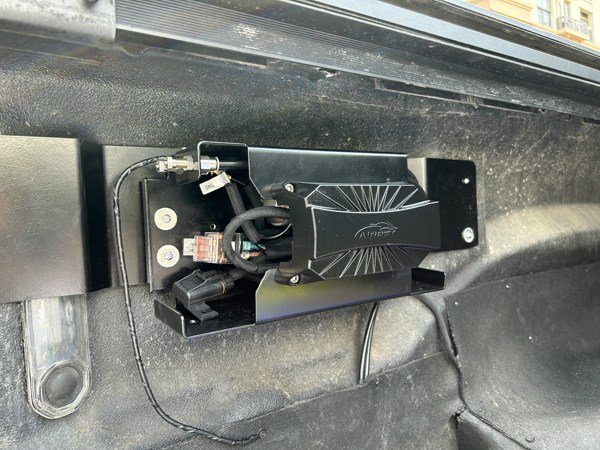 Dodge Ram 1500 RV Airbag Control System Installation image