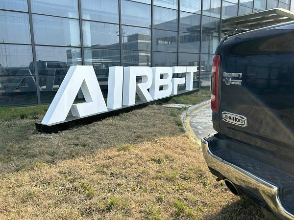 AIRBFT4x4 air spring airbag kit brand