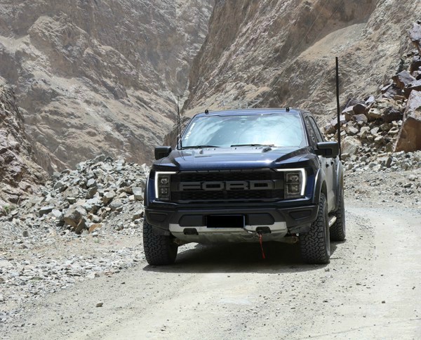 Ford Raptor Airbags Kit performs excellently at an altitude of 5378 meters Ford Raptor Airbags Kit performs excellently at an altitude of 5378 meters