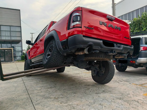 DODGE RAM TRX AIRBAGS KIT DODGE RAM TRX AIRBAGS KIT