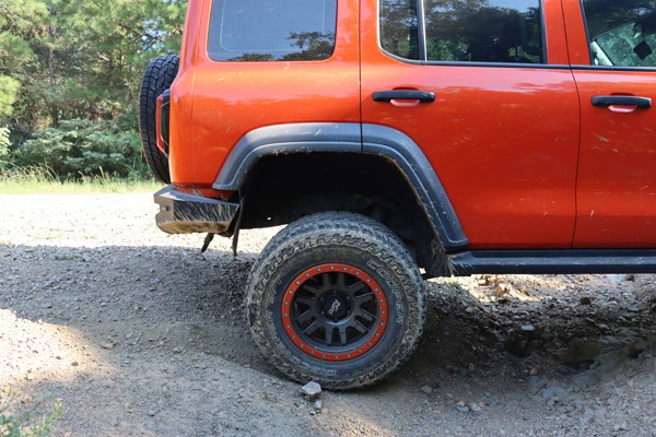 Tank 300 Off road Edition Airbag Shock Absorber Installation Tank 300 Off road Edition Airbag Shock Absorber Installation