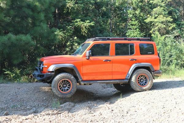 Tank 300 Off road Edition Airbag Shock Absorber Installation Tank 300 Off road Edition Airbag Shock Absorber Installation