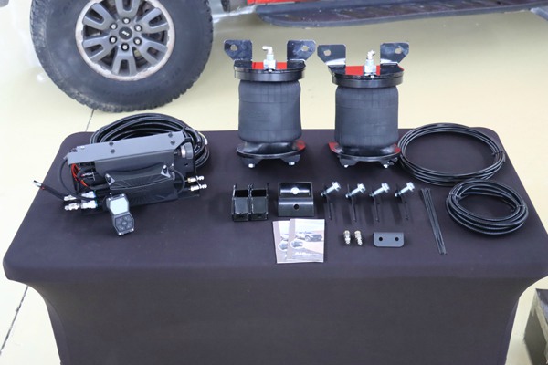 6.2L Ford Raptor BackCamper Airbag Kit