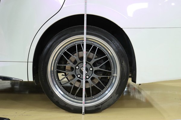 Installation and Use Instructions for Toyota Alphard 40 Series Air Suspension Installation and Use Instructions for Toyota Alphard 40 Series Air Suspension