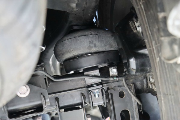 TOYOTA LC300 AIRBAGS KIT TOYOTA LC300 AIRBAGS KIT