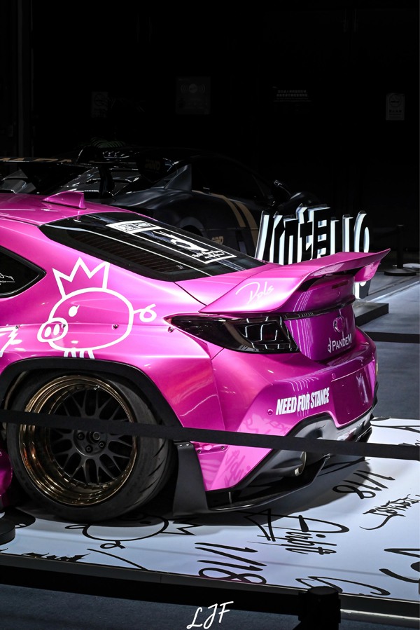 Toyota 86 Pandem & AirBFT AirRide Toyota 86 Pandem & AirBFT AirRide