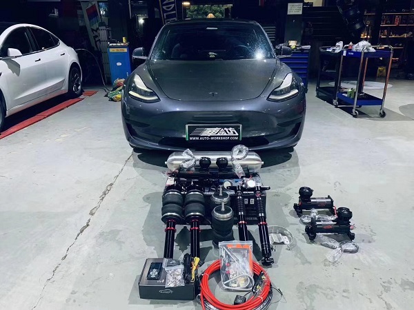 Tesla model3 lowered Installation work sharing