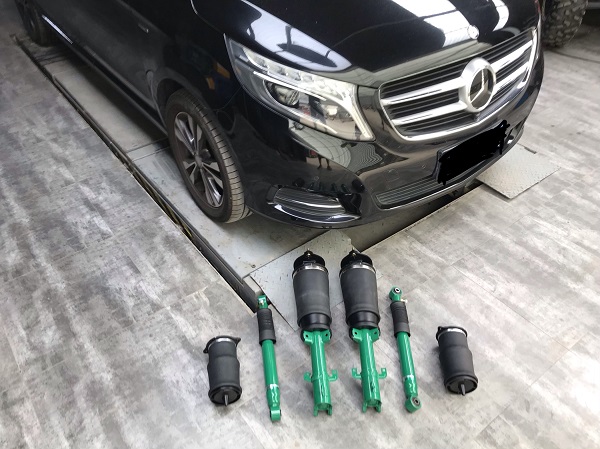 Benz V260L airsuspension Using Japanese tein shock absorber